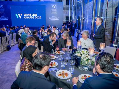 2025 12 03 Worldlng 1362