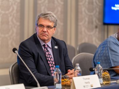 2025 12 04 Worldlng 299