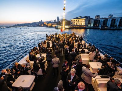 WORLD LNG WEB READY DAY 1 458