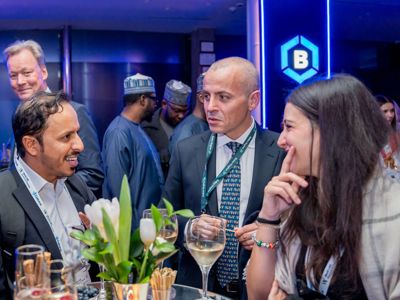 2025 12 03 Worldlng 1145