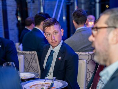 2025 12 03 Worldlng 1338