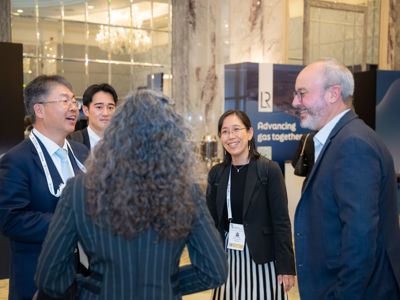 WORLD LNG WEB READY DAY 1 285