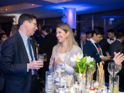 WORLD LNG WEB READY DAY 1 525