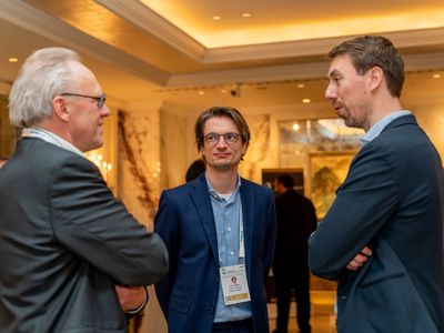 2025 12 03 Worldlng 858