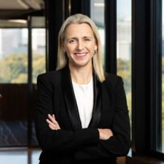 Tracy Lothian