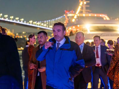 2025 12 03 Worldlng 1080