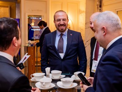 2025 12 03 Worldlng 2