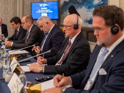 2025 12 03 Worldlng 704