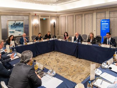 2025 12 04 Worldlng 1016