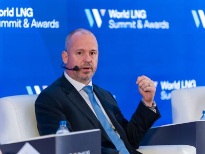 2025 12 04 Worldlng 343