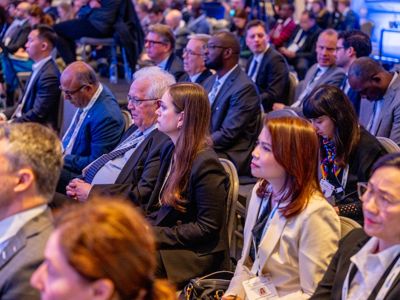 2025 12 03 Worldlng 395