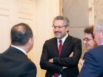 WORLD LNG WEB READY DAY 1 844