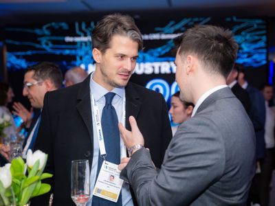 WORLD LNG WEB READY DAY 1 530