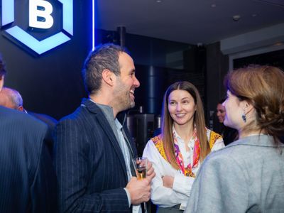 WORLD LNG WEB READY DAY 1 614