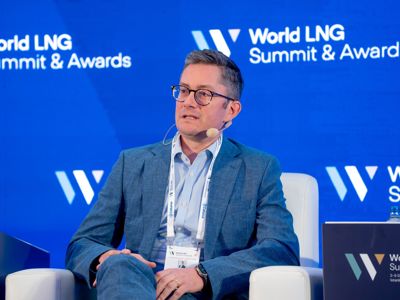 2025 12 03 Worldlng 323