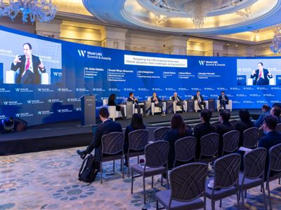 2025 12 04 Worldlng 870