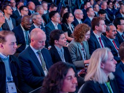 2025 12 03 Worldlng 164