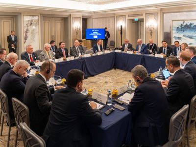 2025 12 03 Worldlng 658