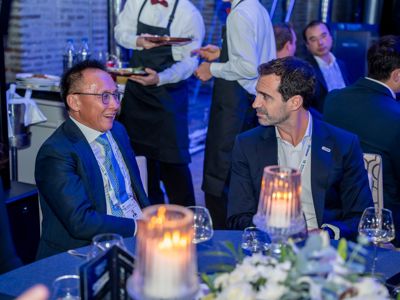 2025 12 03 Worldlng 1340