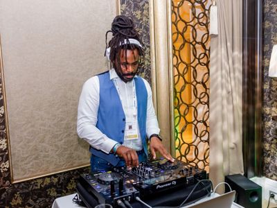 2025 12 02 Worldlng 107