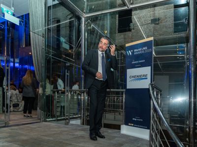 2025 12 03 Worldlng 1329