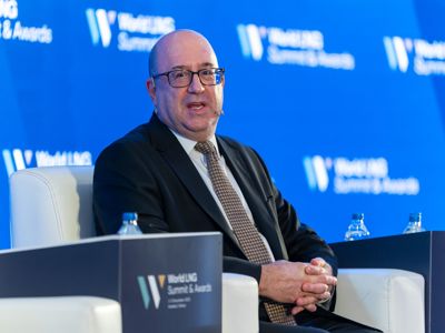 2025 12 04 Worldlng 358