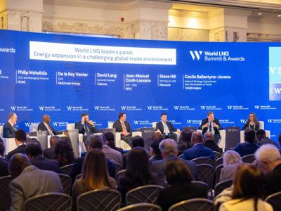 WORLD LNG WEB READY DAY 1 421