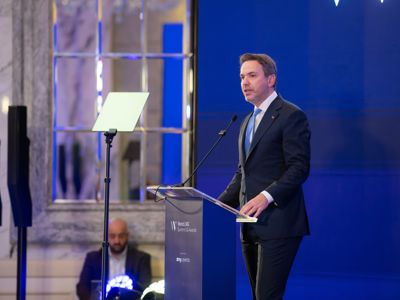 WORLD LNG WEB READY DAY 1 125