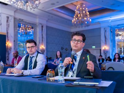 2025 12 05 Worldlng 344