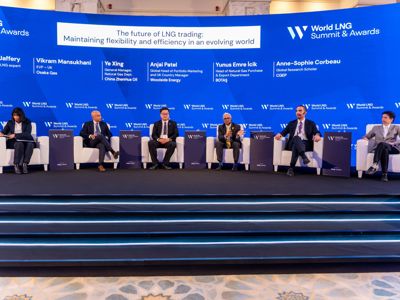 2025 12 04 Worldlng 719