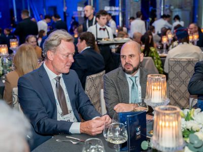 2025 12 03 Worldlng 1351