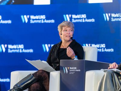 2025 12 04 Worldlng 143